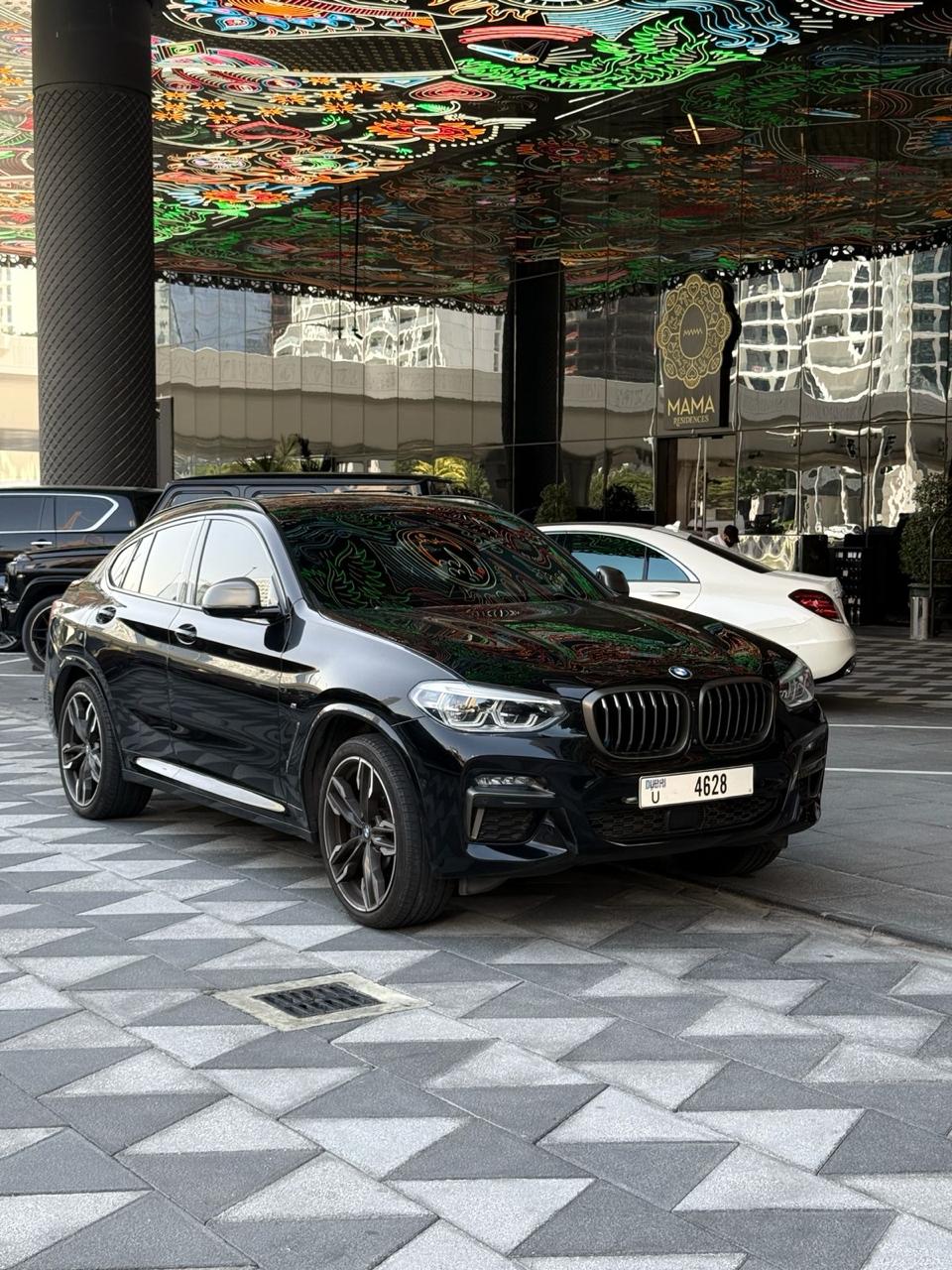  Jeep Wrangler Dubai Tourist