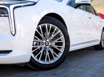 White Bestune B70 Comfort 2024