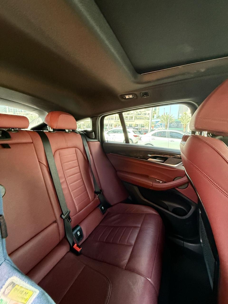 Beige Abarth 595 Competizione 2026