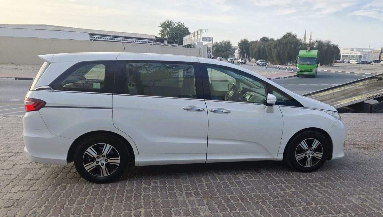 zwart AM General Hummer Slantback 2026