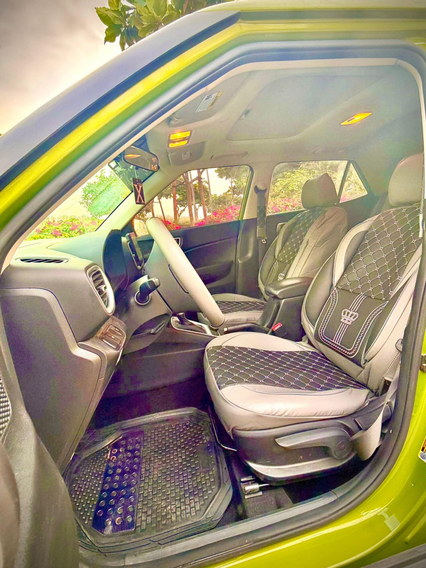 Green Hyundai Venue Denim 2027