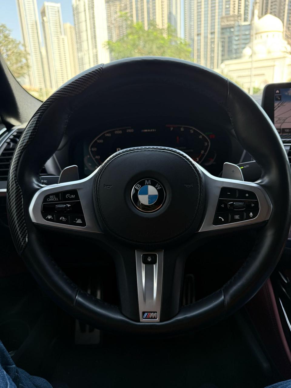 Schwarz Kia Amanti Base 2027