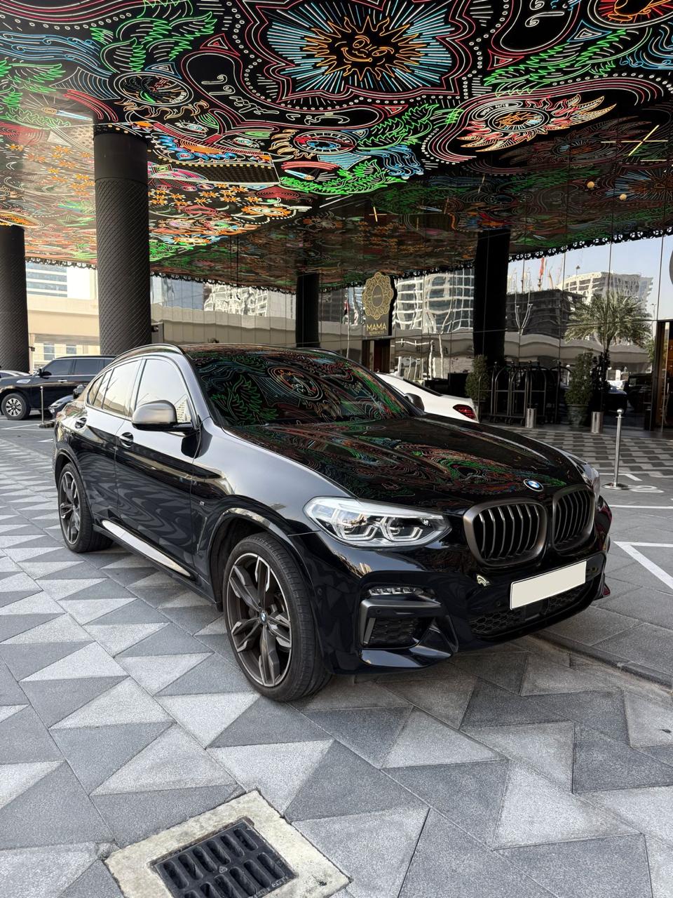 Noir Kia Amanti Base 2026