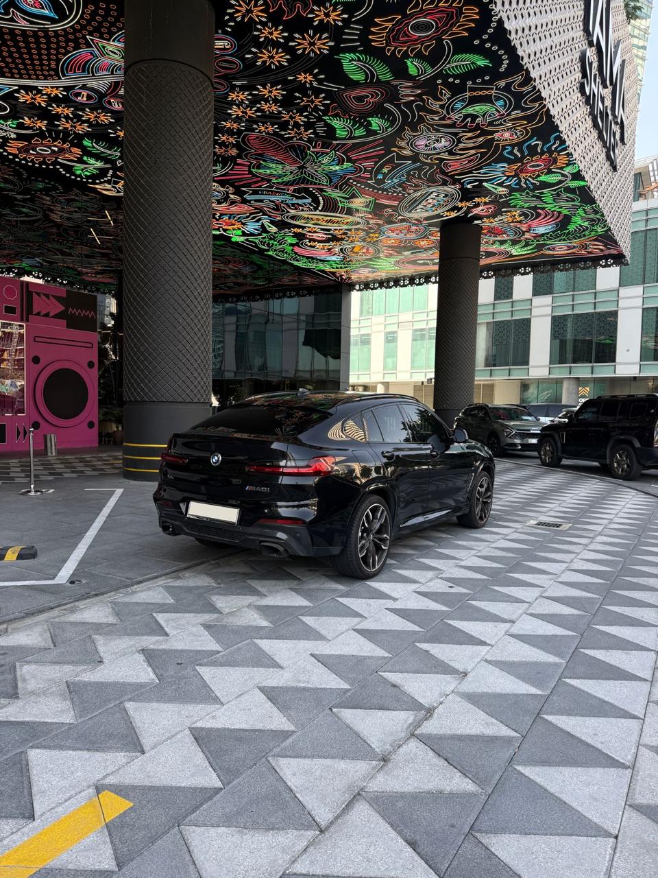 Noir Kia Amanti Base 2026